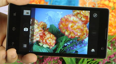 Điện thoại di động Mobiistar Lai Zoro với camera chất lượng tốt